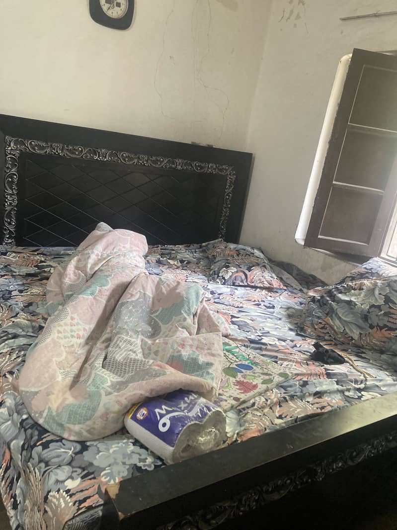 King Size Bed 1