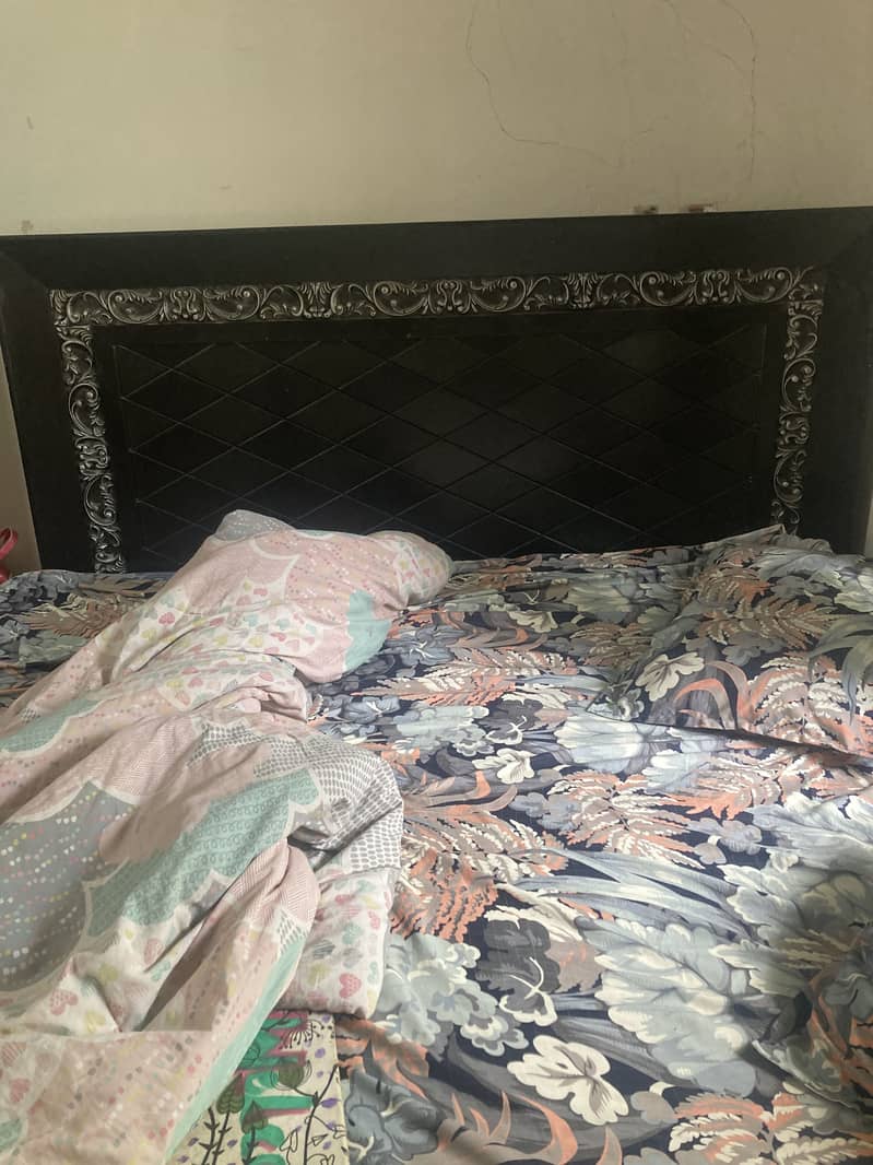 King Size Bed 5