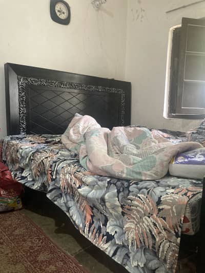 King Size Bed Set With Dressing