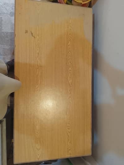 Table for sale Size 2 by 4 feet.