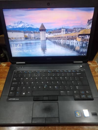 urgent sell Latitude E5440 Dell