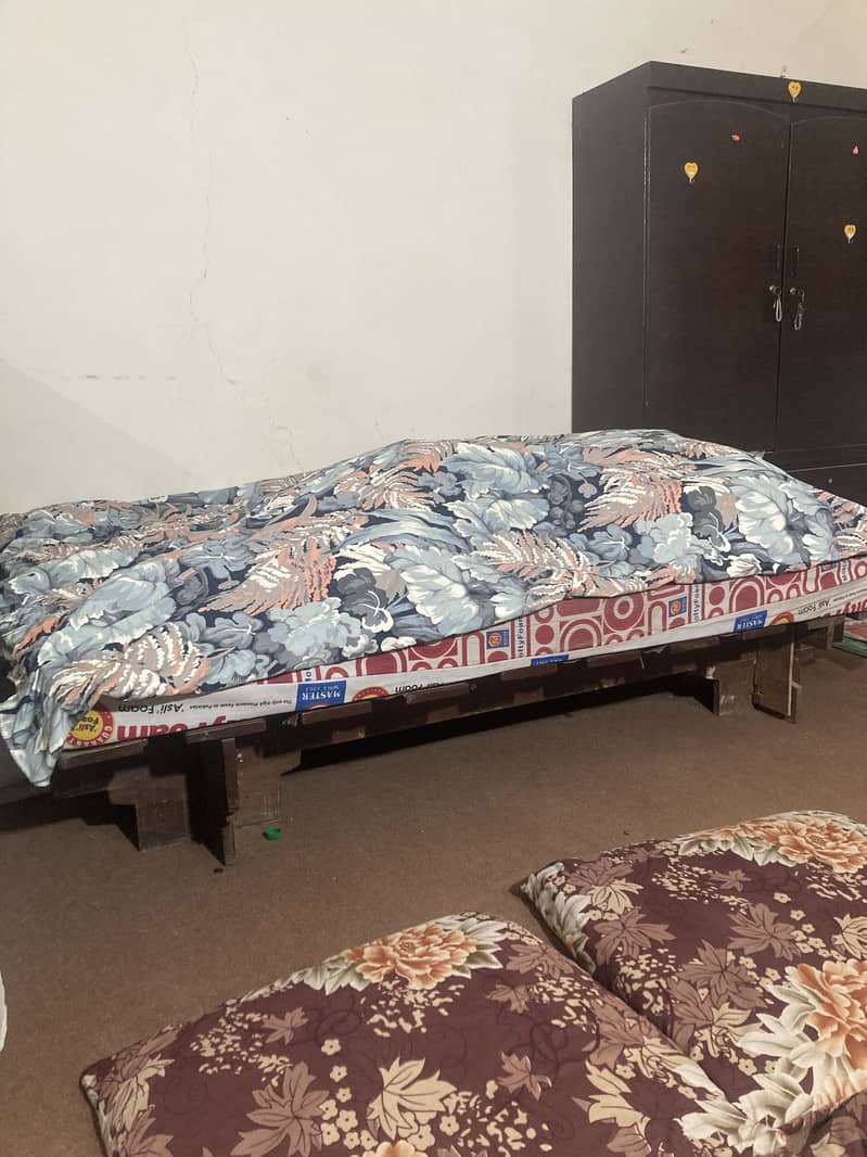 Large Size Bed 9
