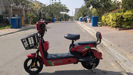 yj future electric scootoy