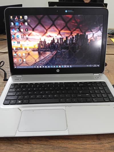 HP ProBook – Intel Core i5, 8GB RAM, 238GB SSD – Good Condition