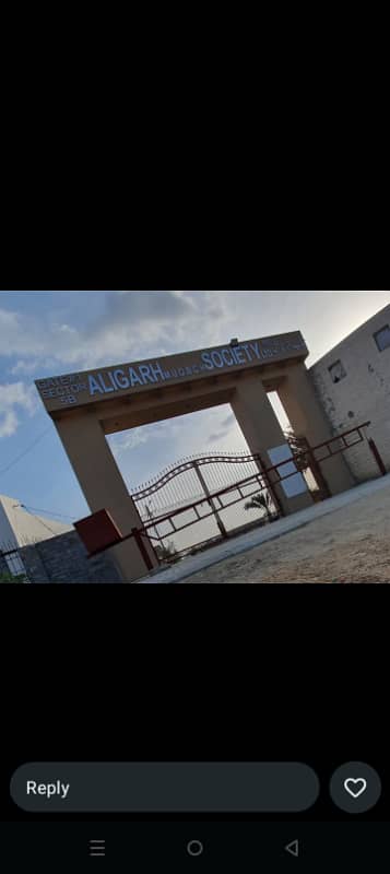 200 SQYRDS RESIDENTIAL PLOT AVAILABLE IN GOOD LOCATION