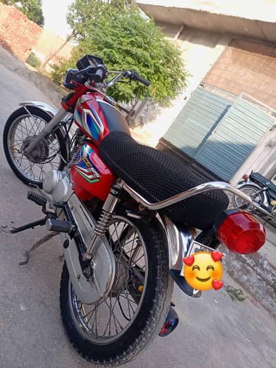 Honda 125 model 22