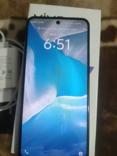 Vivo Y28 8+8 GB 128 GB with original Box and Charger