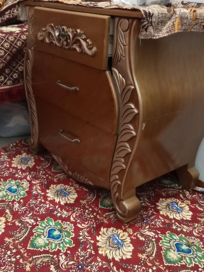 Complete Bed set with sofa set & dressing 1