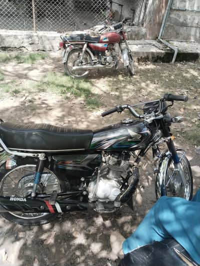 CG 125 2023 model one hand used