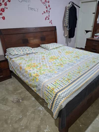 wooden bedroom set