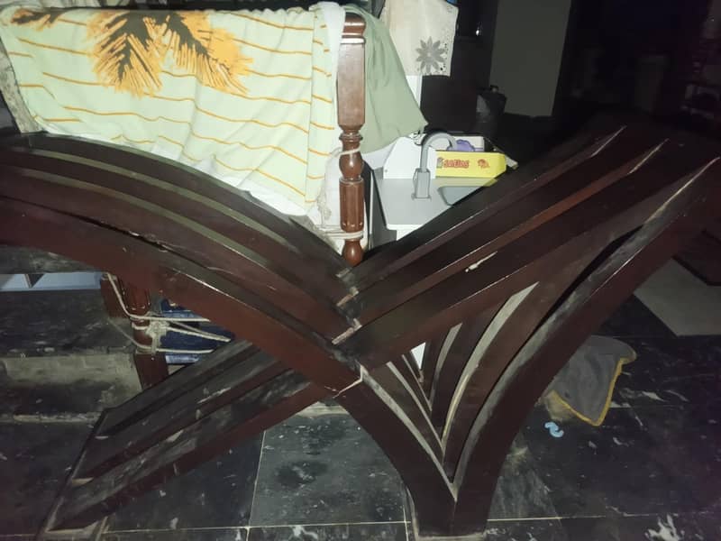 Dinning Table 0