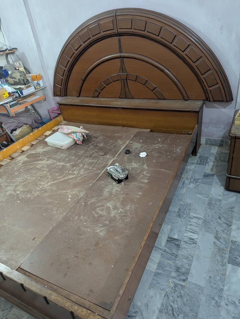 Bed with side tables 2