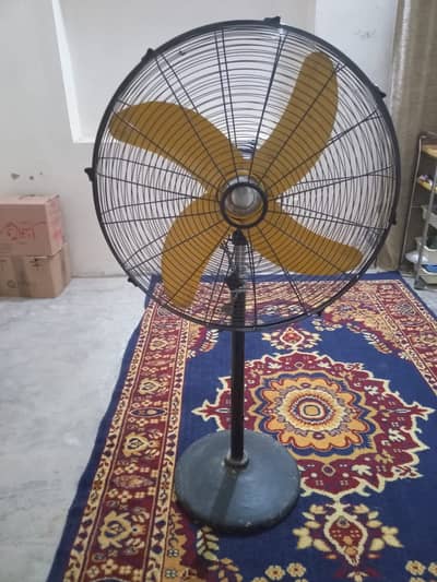 Fan/Fan for sale