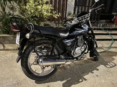 Suzuki GS 150 SE