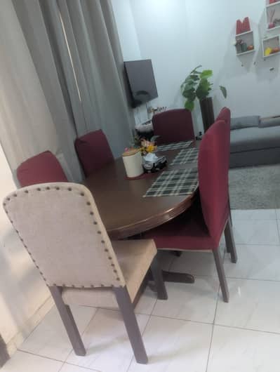 6 seater dining table