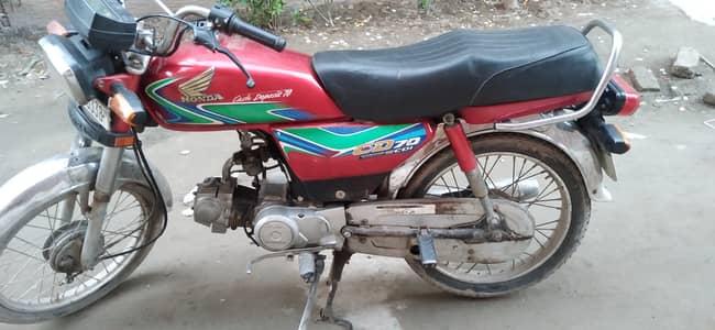 Bike for rent in drive / yango honda cd 70 18