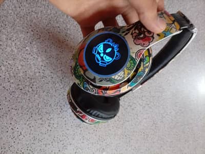 New foldable  gaming headphones with RGB lights