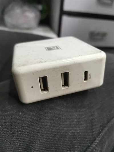 Mobile charger and tab charger original