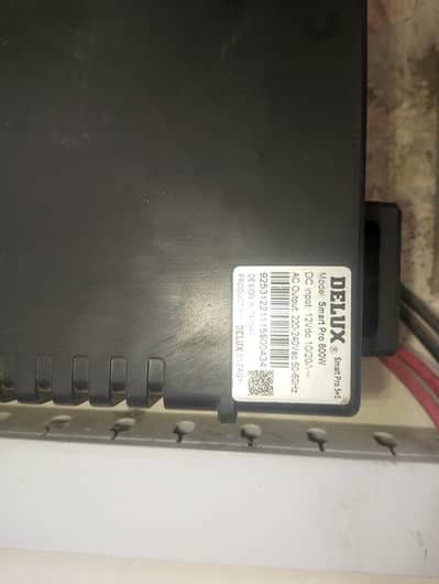 Delux UPS behtaren condition