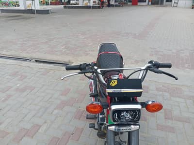 Honda cg125 used butt condition vip  Tanki tapa original