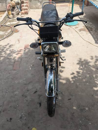 Honda 125 2025 gold edition