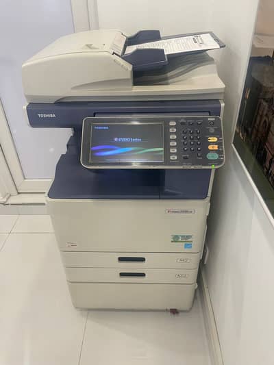 Toshiba e-Studio 2555CSE Photocopier Machine for Sale (Color + B/W)