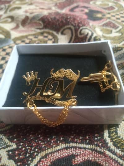 customised studs for mens