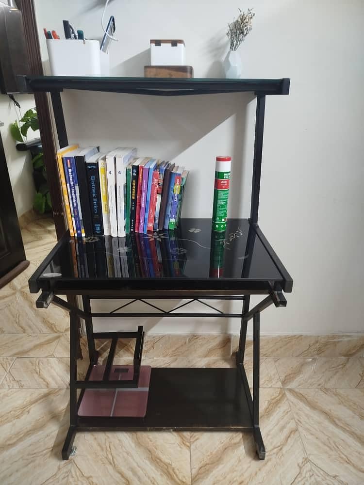 computer table 2