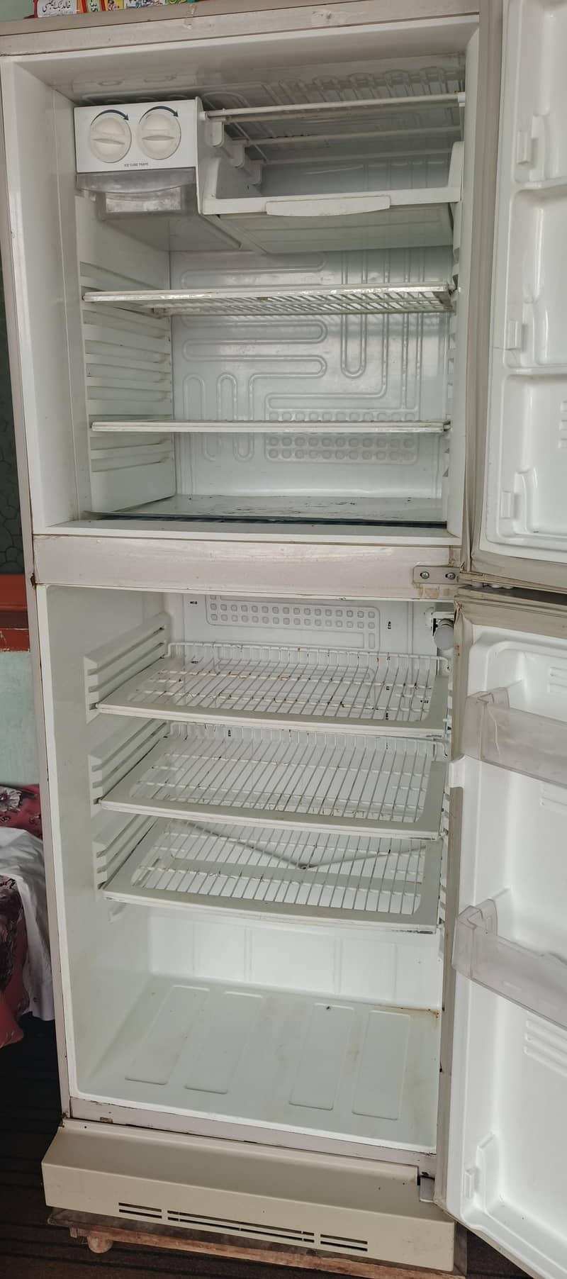 refrigerator 2