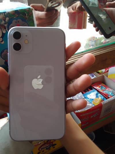 Iphone 11 for sale 4 64 GB Iphone in best Condition and in cheap Price