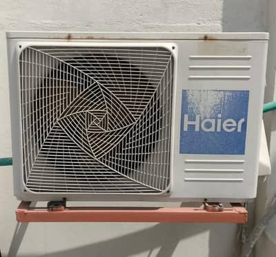 1 ton haier inverter AC