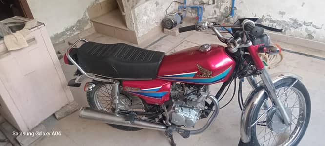 Honda . 125