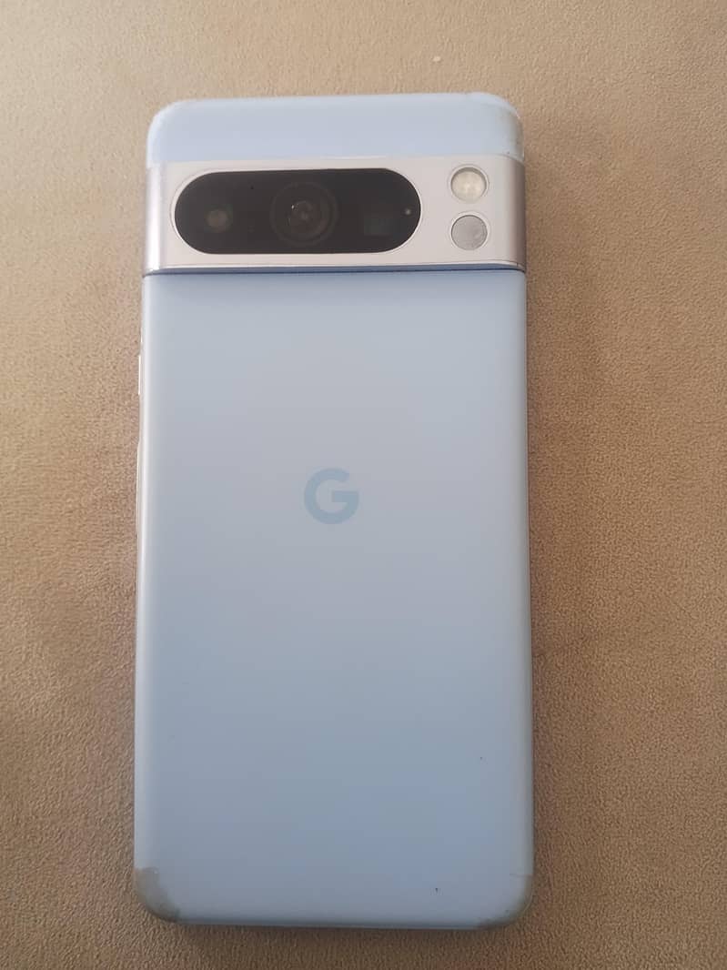 Google Pixel 8 Pro 2