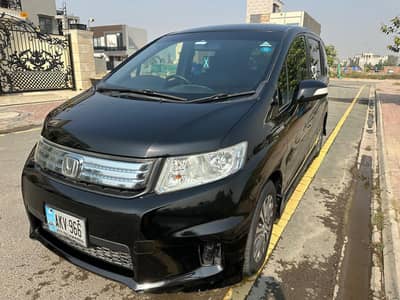 Honda Freed spike 2013/2018 Total original paint