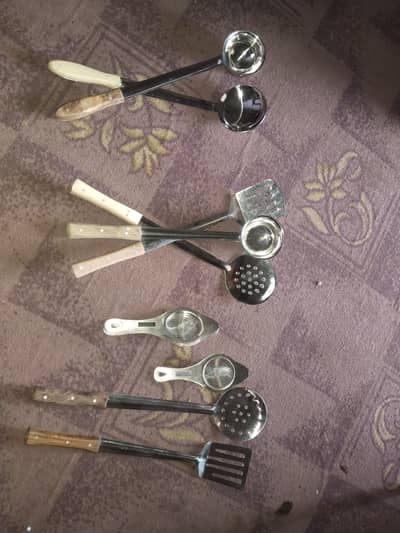 Home Kitchen Crockery