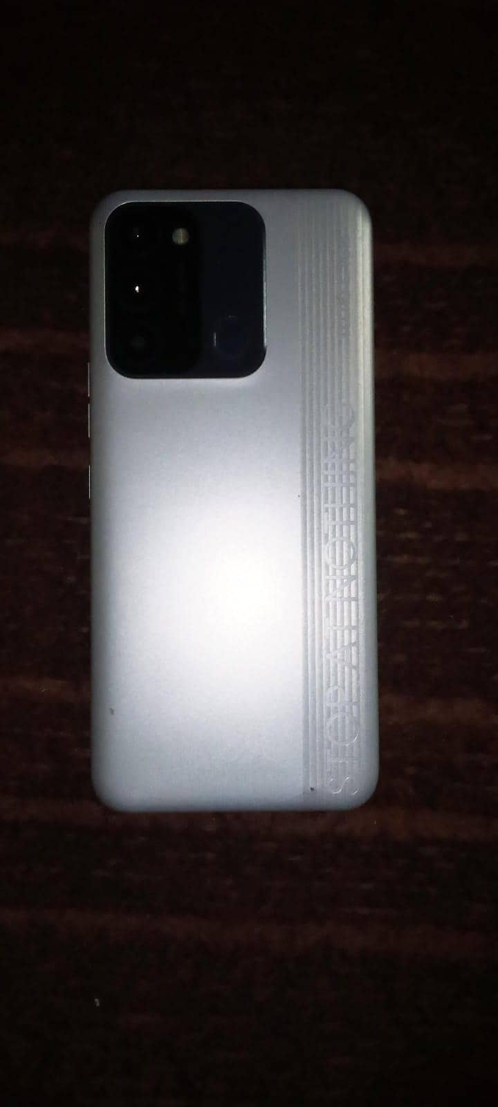 Tecno spark 8c 2