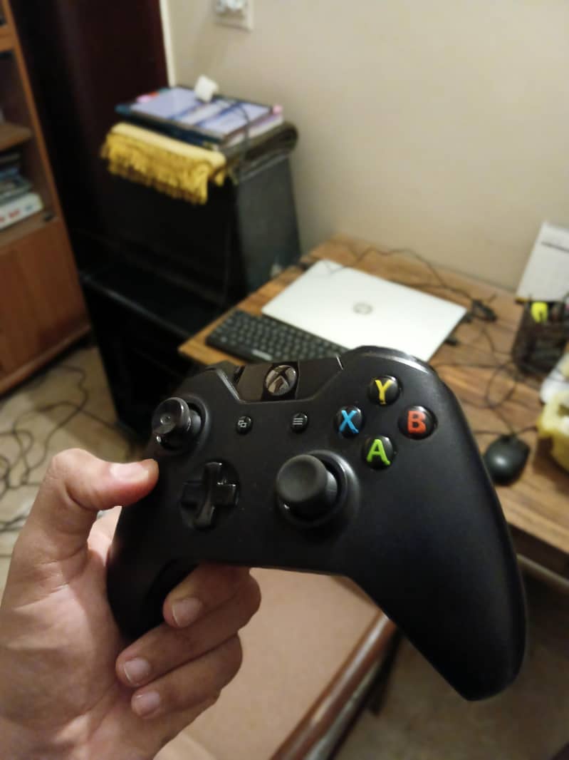 Xbox one controller 0
