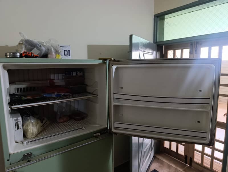 SHARP Large Size Refrigrator 1