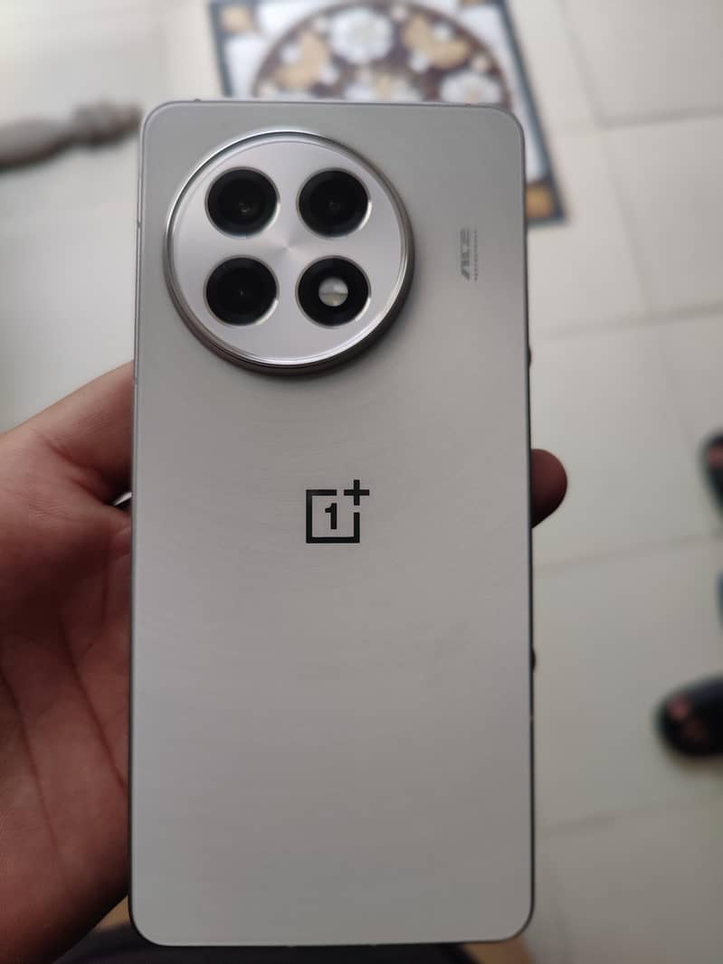 One plus 13r 1