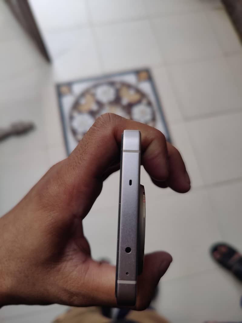 One plus 13r 4