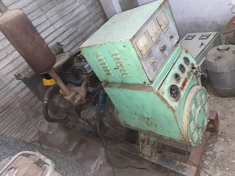 20KVA.  DISUL ENGINE 6