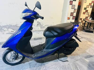 suzuki japnese 49cc japnese petrol scooty efi