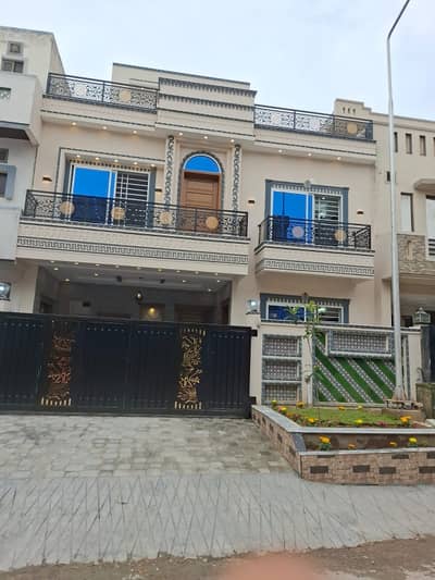 30/60 House Available For Sale in G13 Rent value 2 Lakh
