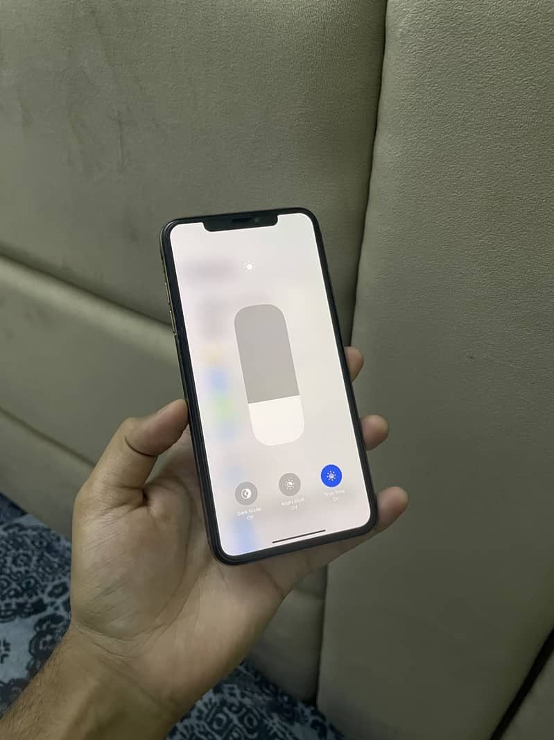 Iphone Xs Max 5