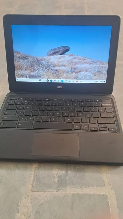 dell touch screen chromebook 4gbp/ 32gb