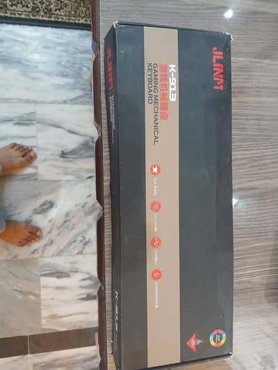 gaming mouse and keyboard