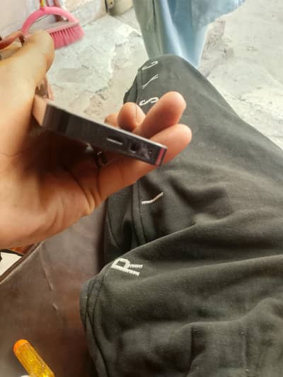 open box 2 din used he urgent sale keypad touch phone he