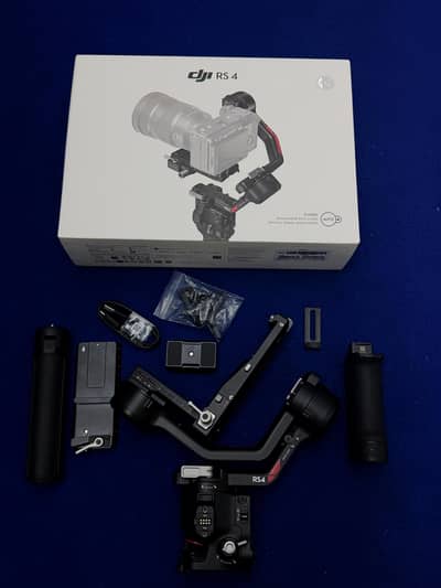 DJI RS4 Official Warranty Variant with Complete Accessories