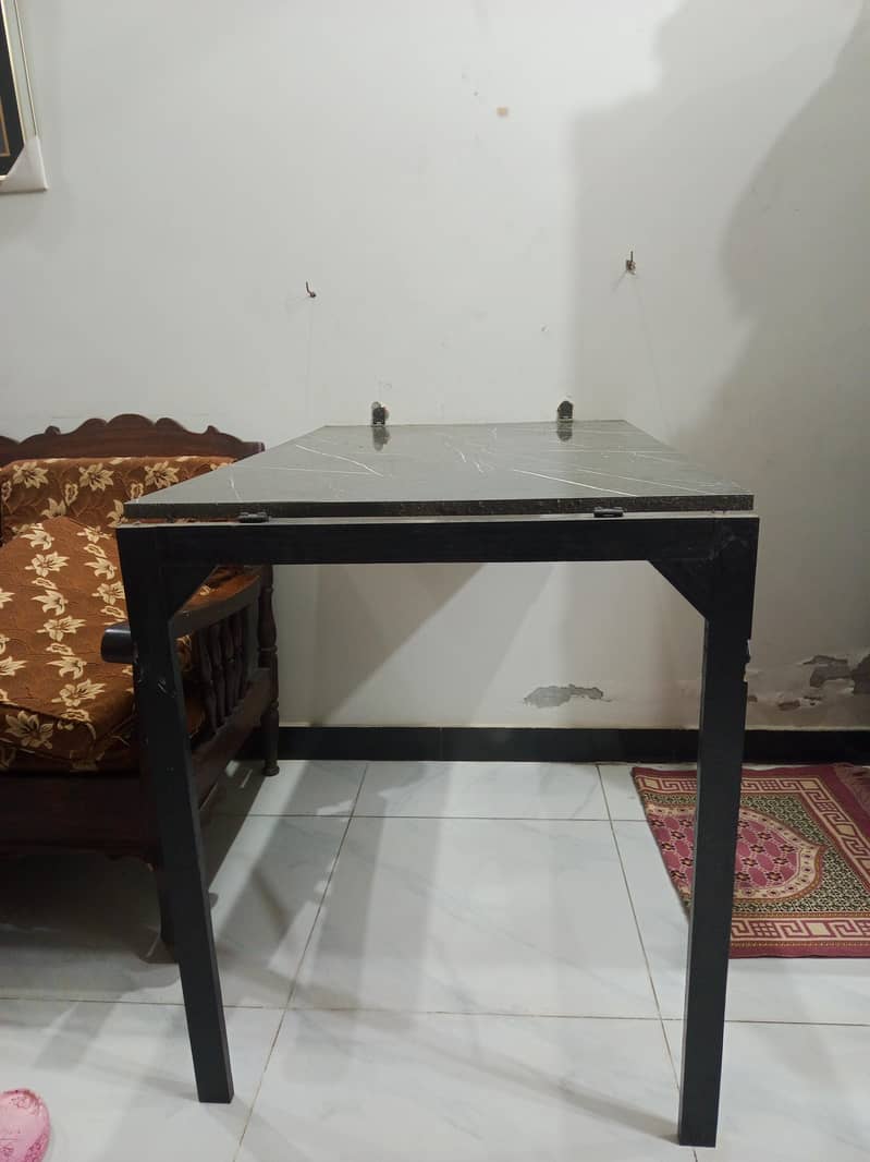 Wall mounted folding table 4