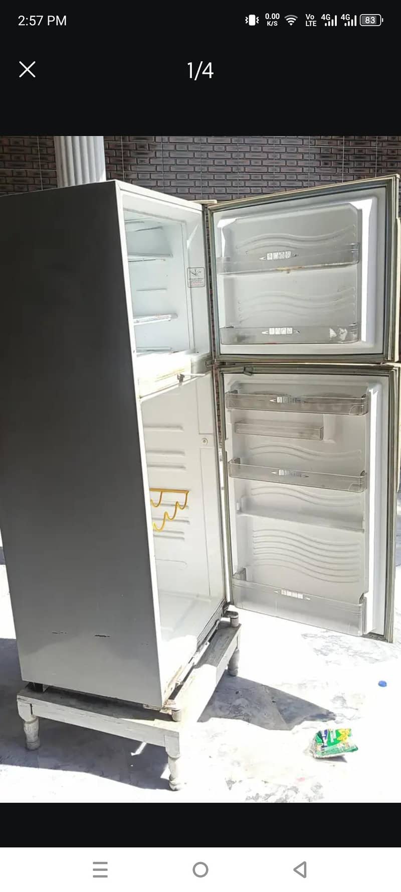 Refrigerator 0